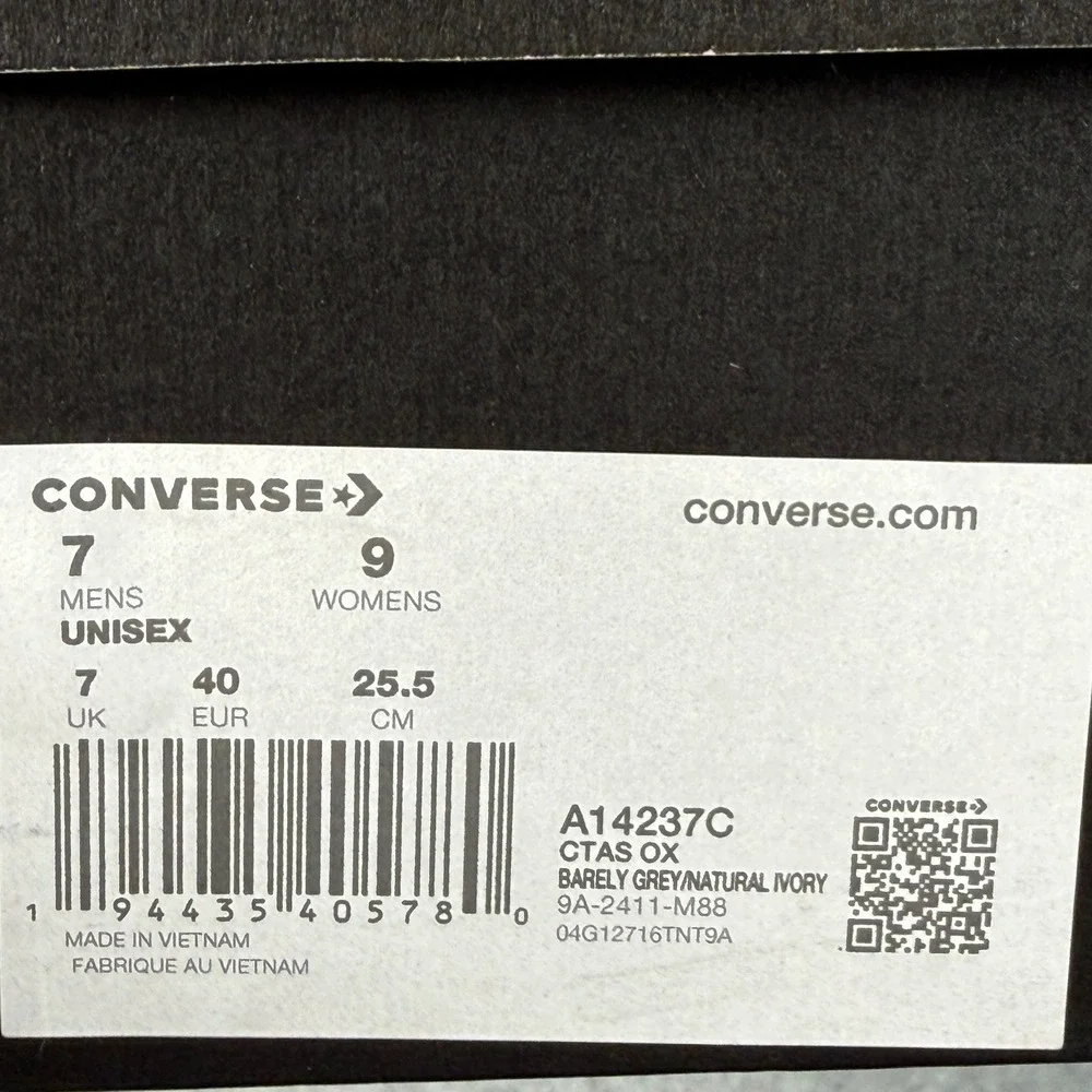 Converse Chuck Taylor All Star Ox Suede Grey Ivory A14237C Mens 7 Womens 9
